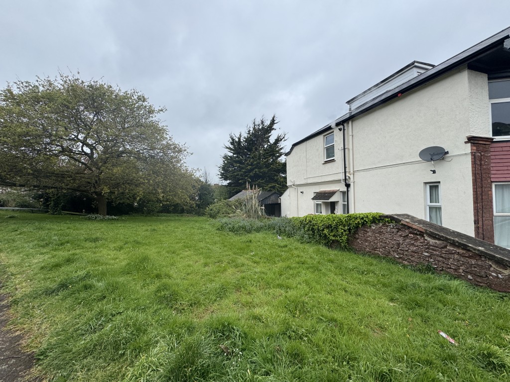 Lot: 66 - FREEHOLD LAND - View of land